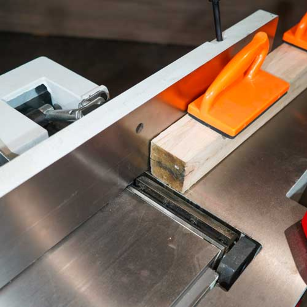 MAKSIWA WOOD JOINTER 6'' X 1200MM (47") 1HP - 1 PHASE - DE.1200/3